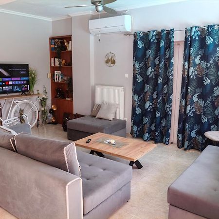 Апартаменты Airport Friendly House 1 Луца Экстерьер фото